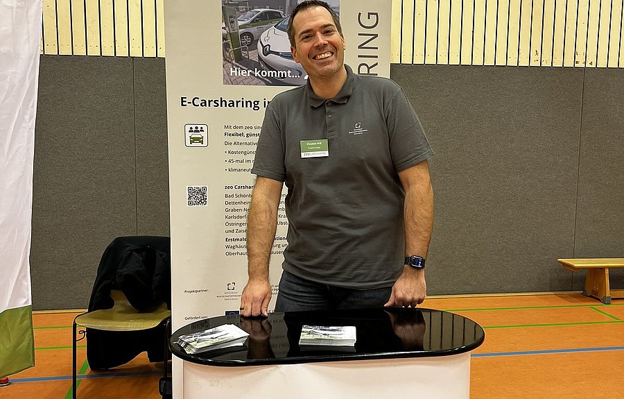 Christian Will, Regionale Wirtschaftsförderung Bruchsal Fachkraft Christian Will am Infostand